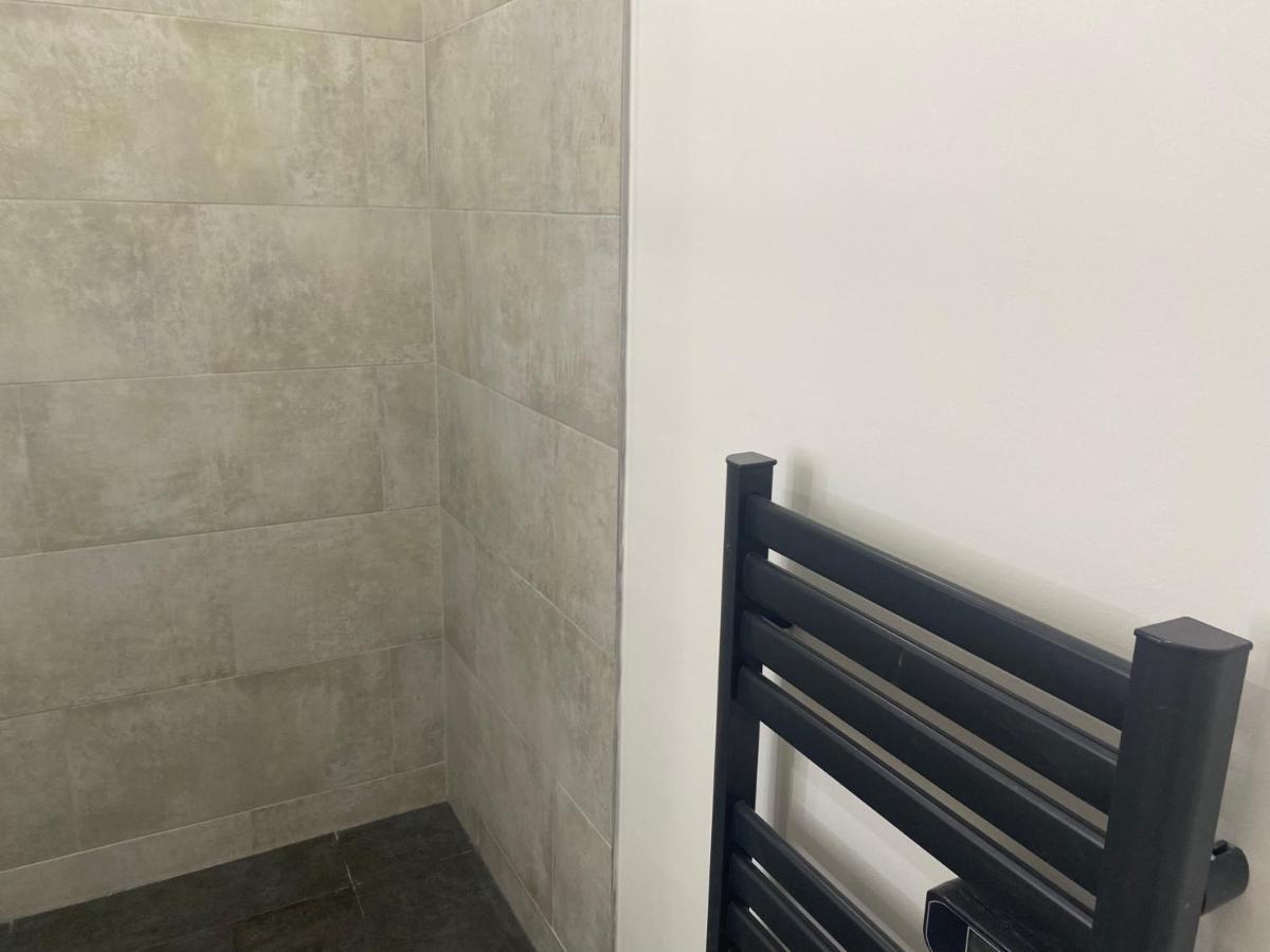 Apartment Spalov Ris-Orangis